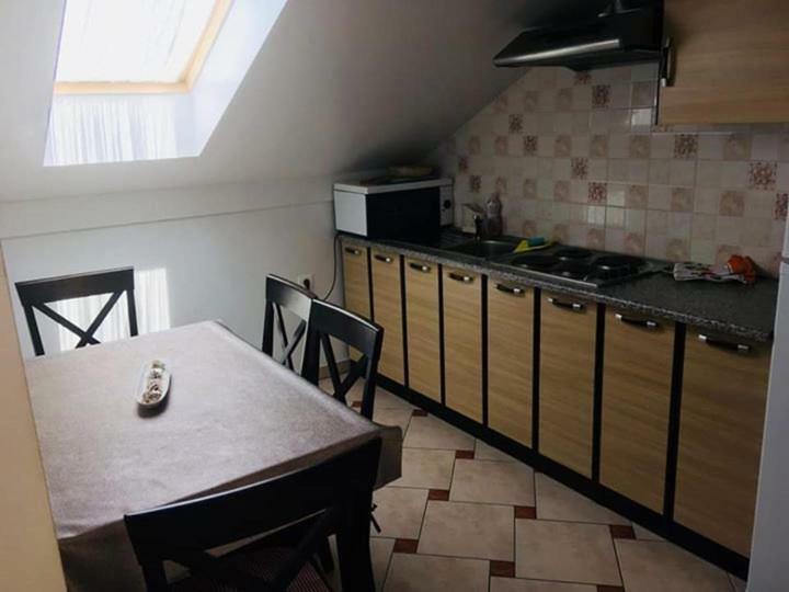 Apartmani Djura 塞尔瑟 外观 照片
