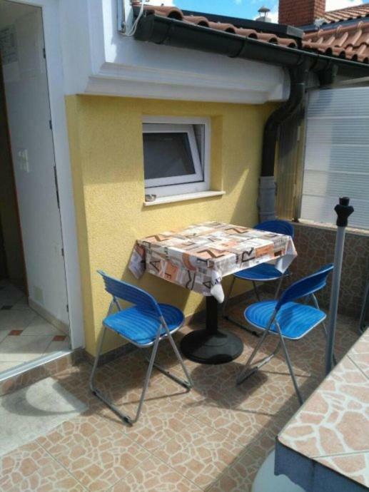 Apartmani Djura 塞尔瑟 外观 照片
