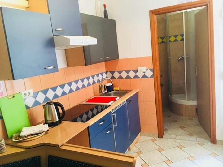 Apartmani Djura 塞尔瑟 外观 照片